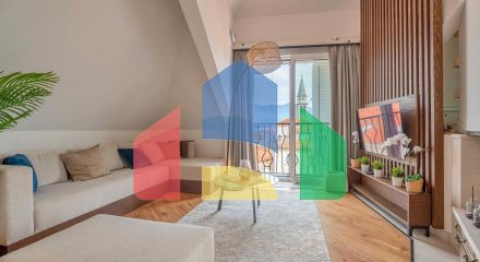 Budva, Old Town - unique apartment with view of the beach and sea