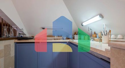 Будва, Старый город - уникальная квартира с видом на пляж и море Будва, Старый город - уникальная квартира с видом на пляж и море