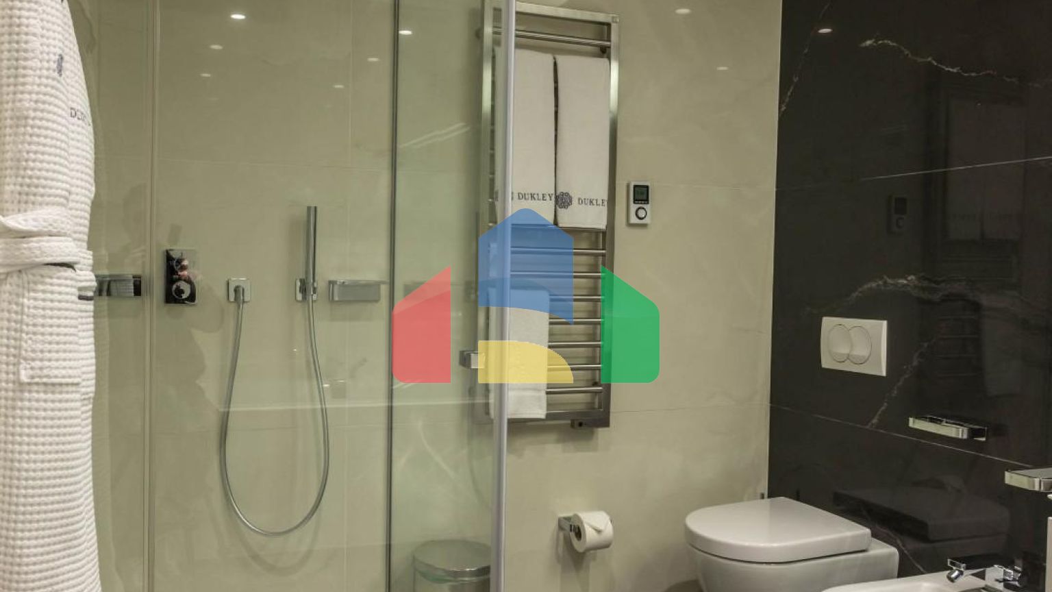 Продажа виллы класса LUX  в элитном комплексе в Будве, полуостров Завала.  - 1.020.000 евро