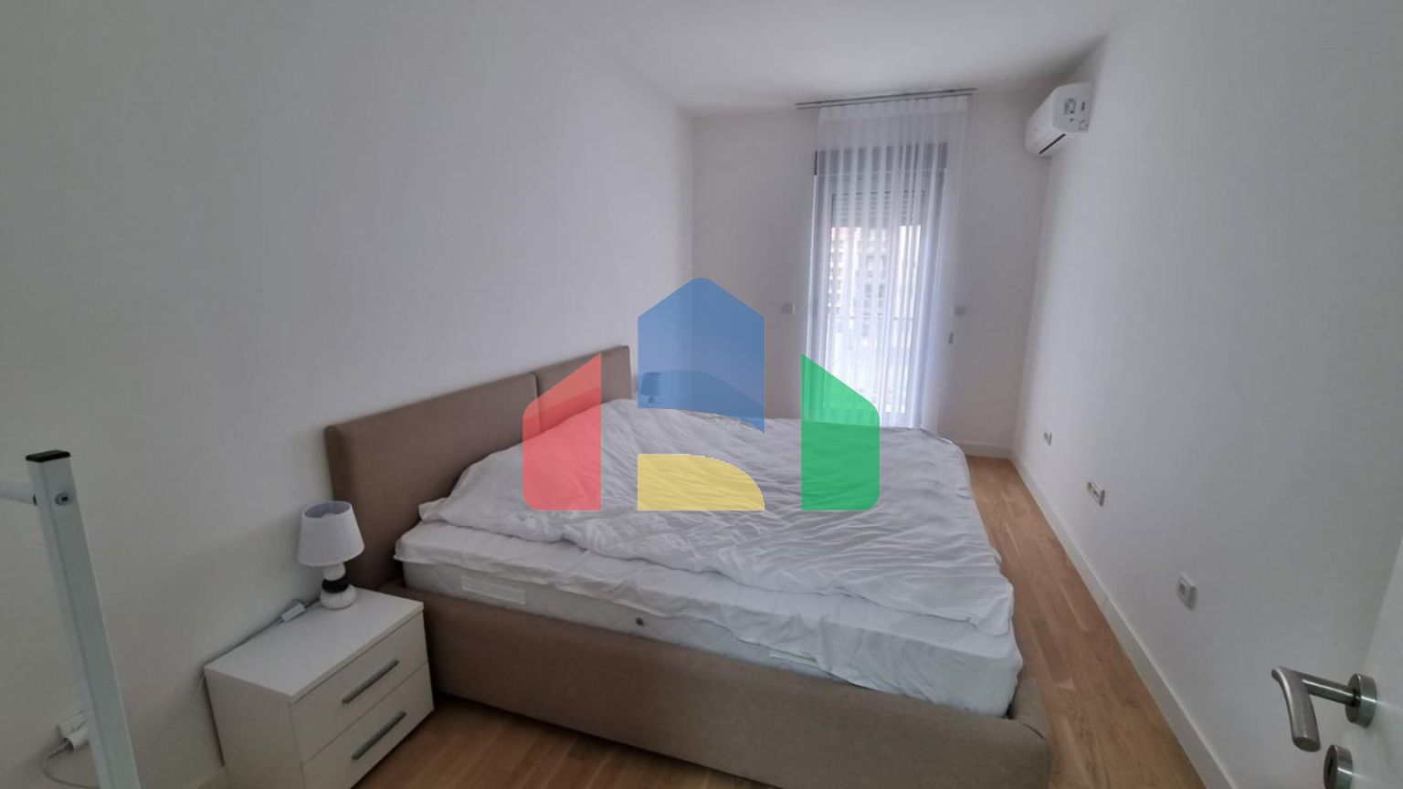 Квартира с 3 спальнями в Будве, Розино - 300 000 евро