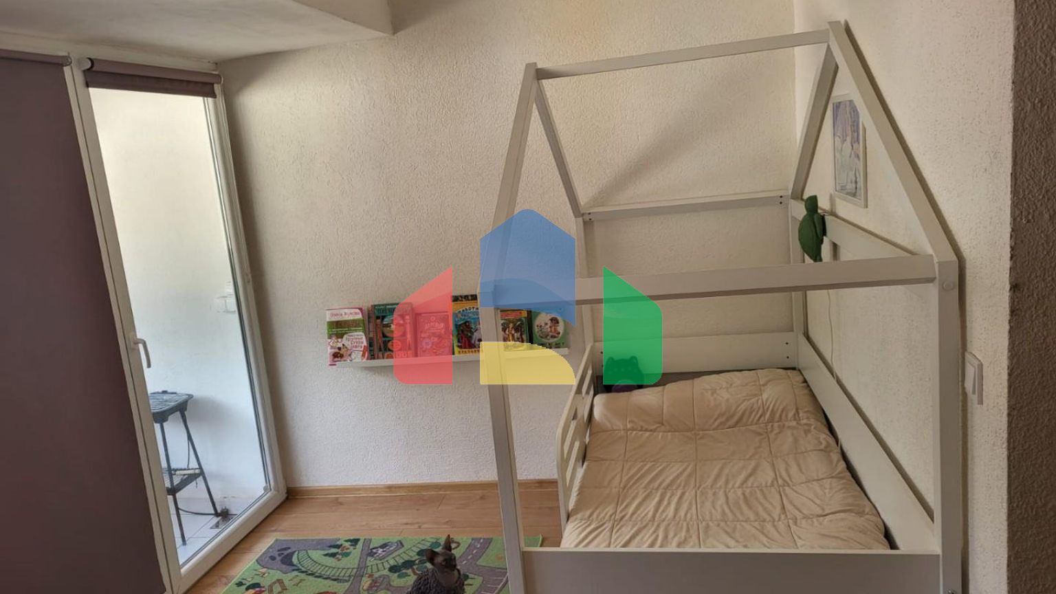 Будва. Уютная квартира с 2 спальнями, с красивым видом на горы