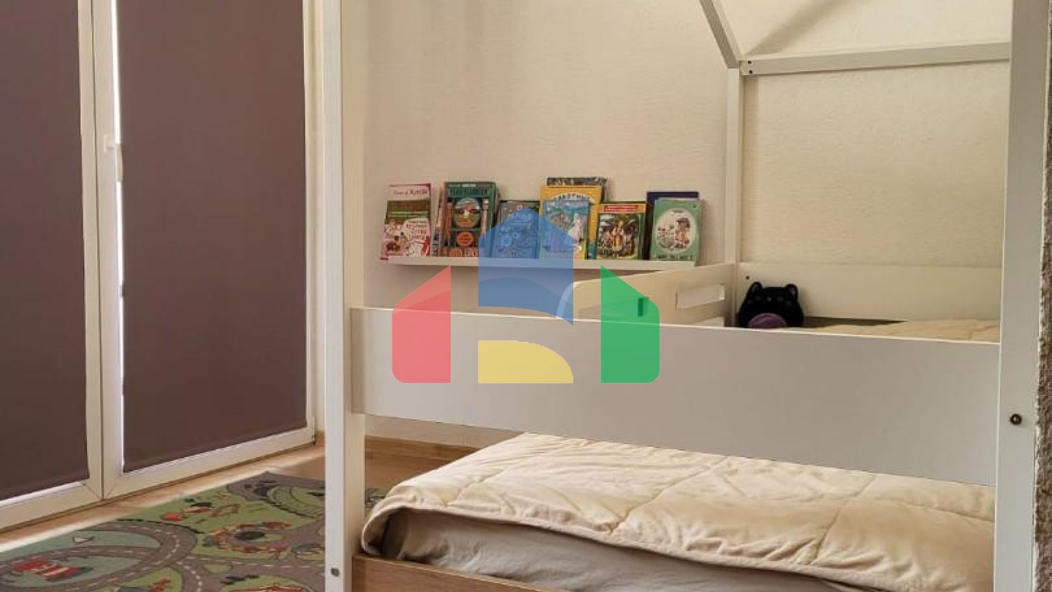 Будва. Уютная квартира с 2 спальнями, с красивым видом на горы