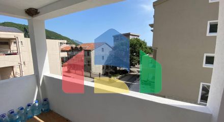 2-room apartment for sale in Budva next to the monastery