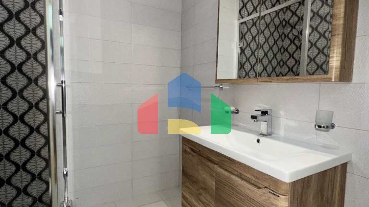 Квартира 2 спальная с видом на море в Бечичи,70m2