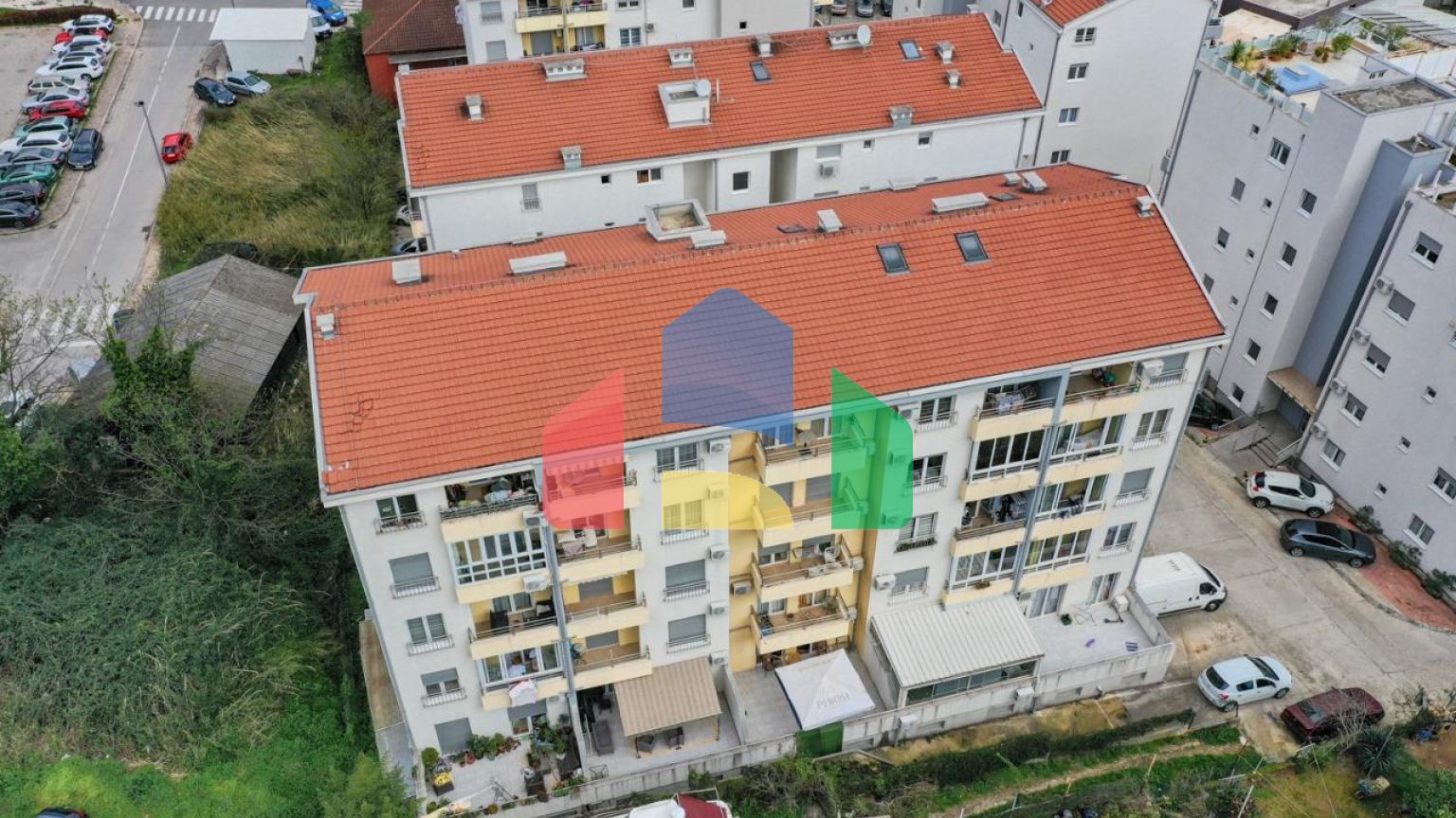 Квартира, 3 спальни, Будва, Маслиняк