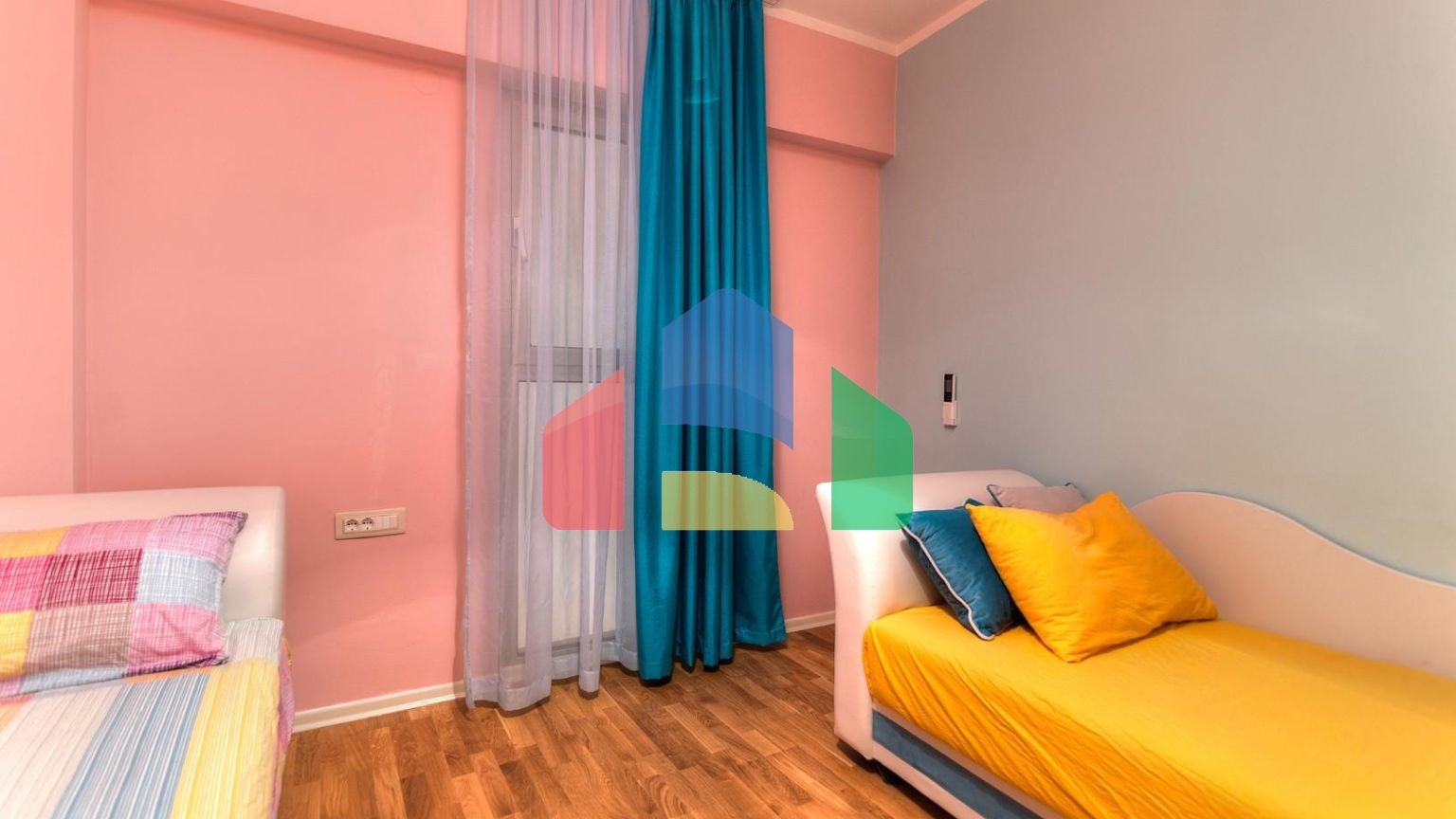 Дуплекс-апартамент Premium класса с панорамным видом на море, Будва.