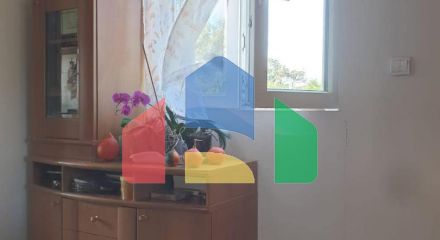 Продаются 3 дома с большим благоустроенным участком и с бассейном. Загора.
