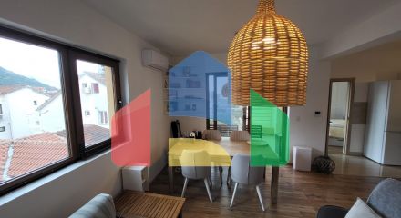 The apartment is located in Budva, just 600 meters from the beach.
