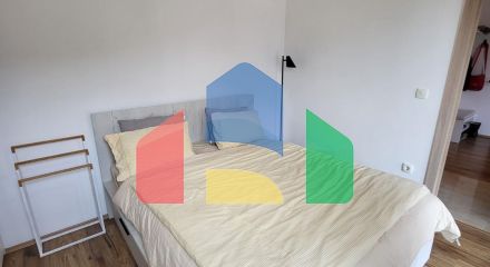 Квартира расположена в Будве, всего в 600 метрах от пляжа. Квартира расположена в Будве, всего в 600 метрах от пляжа.