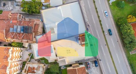 Продаётся эксклюзивный пентхаус с бассейном и панорамным видом на море в Будве!
