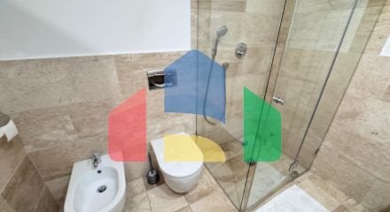 Просторная квартира с 2 спальнями в Будве, район Розино