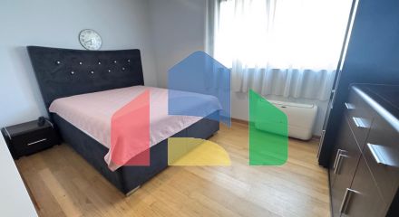 Просторная квартира с 2 спальнями в Будве, район Розино