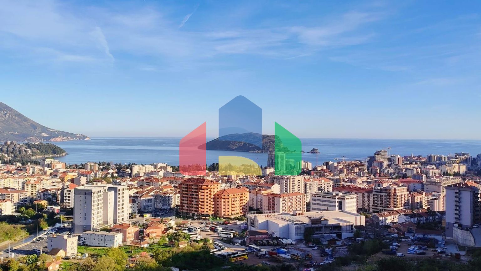 Новый жилой комплекс закрытого типа с роскошной инфраструктурой в Дубовице, Будва.