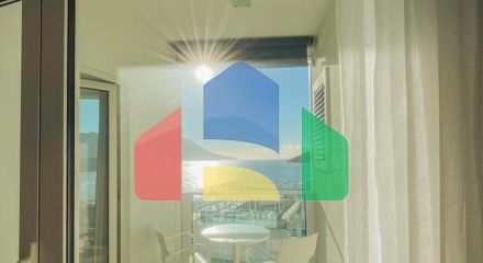 Эксклюзивная трехкомнатная квартира в здании Тре Канне