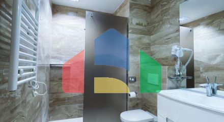 Эксклюзивная трехкомнатная квартира в здании Тре Канне