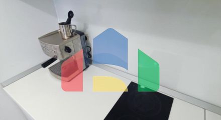 Эксклюзивная трехкомнатная квартира в здании Тре Канне