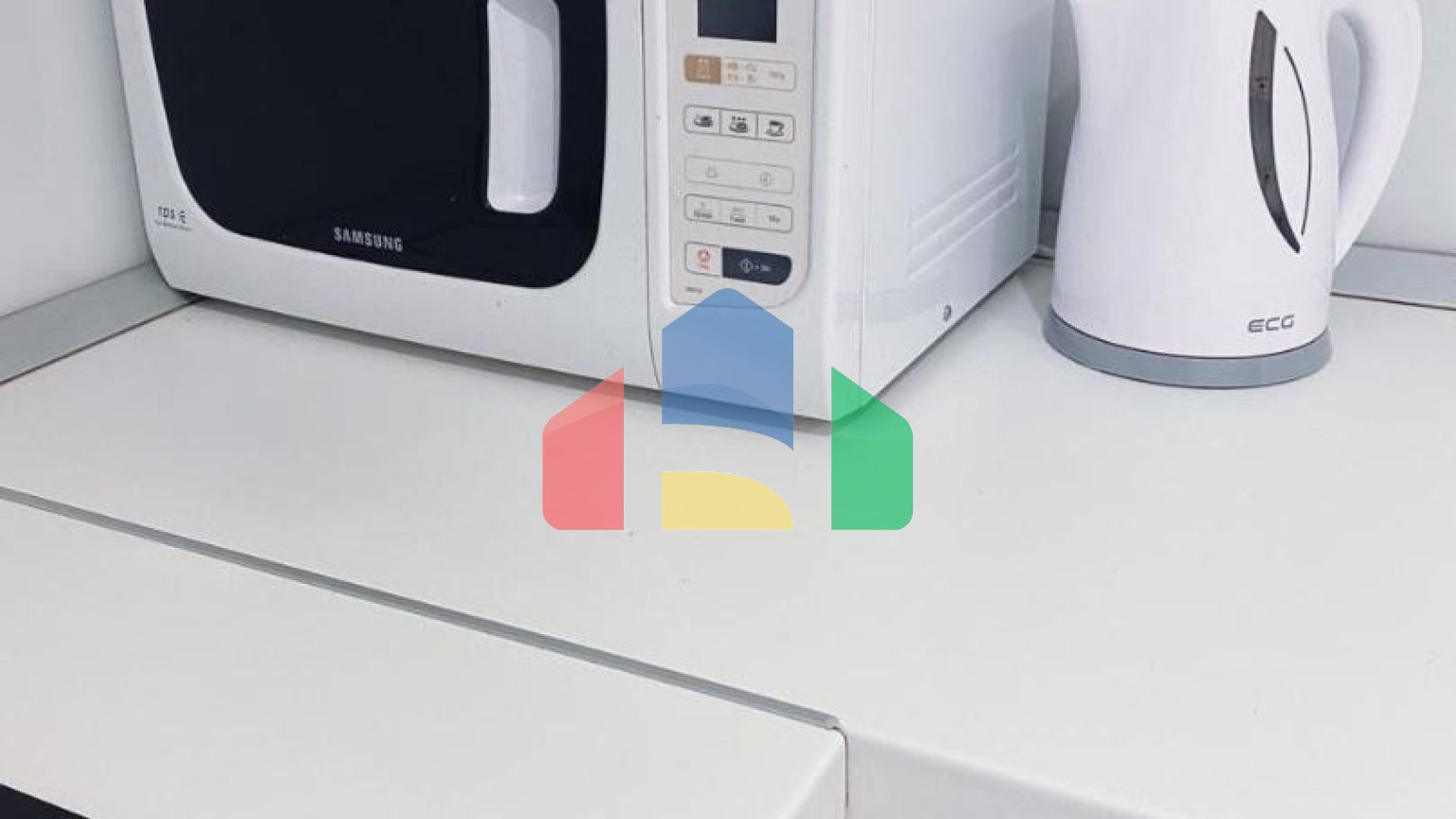 Эксклюзивная трехкомнатная квартира в здании Тре Канне