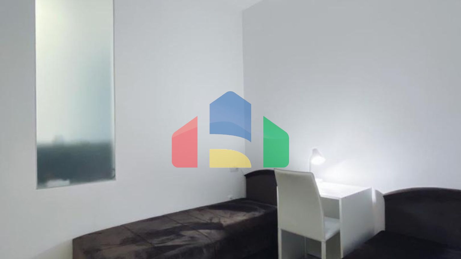 Эксклюзивная трехкомнатная квартира в здании Тре Канне