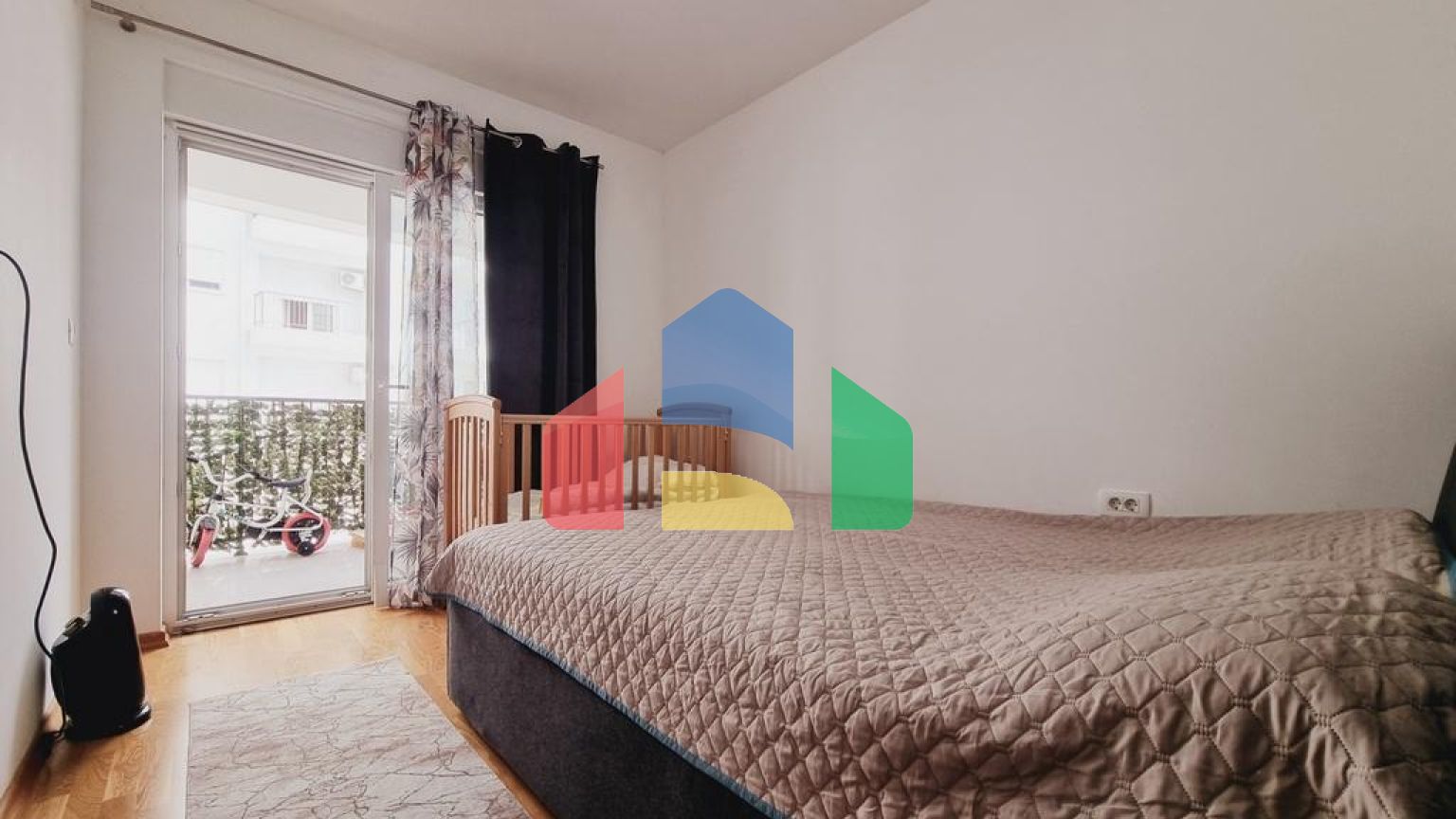 Уютная квартира с одной спальней в тихом районе Будвы.