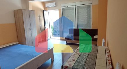 Продажа 4-х этажного дома со студиями в Будве Продажа 4-х этажного дома со студиями в Будве