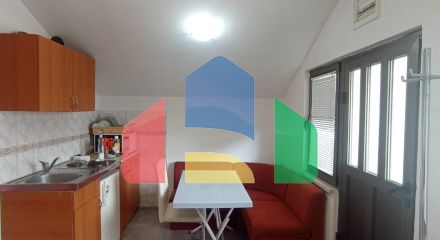 Продажа 4-х этажного дома со студиями в Будве Продажа 4-х этажного дома со студиями в Будве