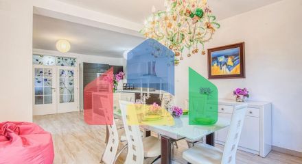 Exclusive large villa in Budva near the sea, sea view.