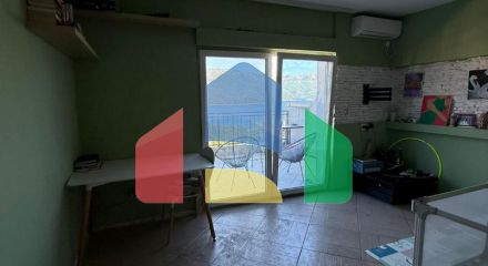 Просторная квартира с 2 спальнями и видом на море в Будве (Бабин До)