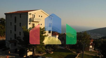 Уютная вилла в Будве