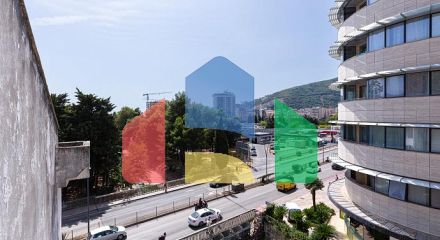 Продается однокомнатная квартира в Будве – вид на море