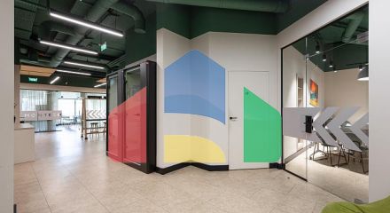 Коммерческое помещение в Будве, 400 м²