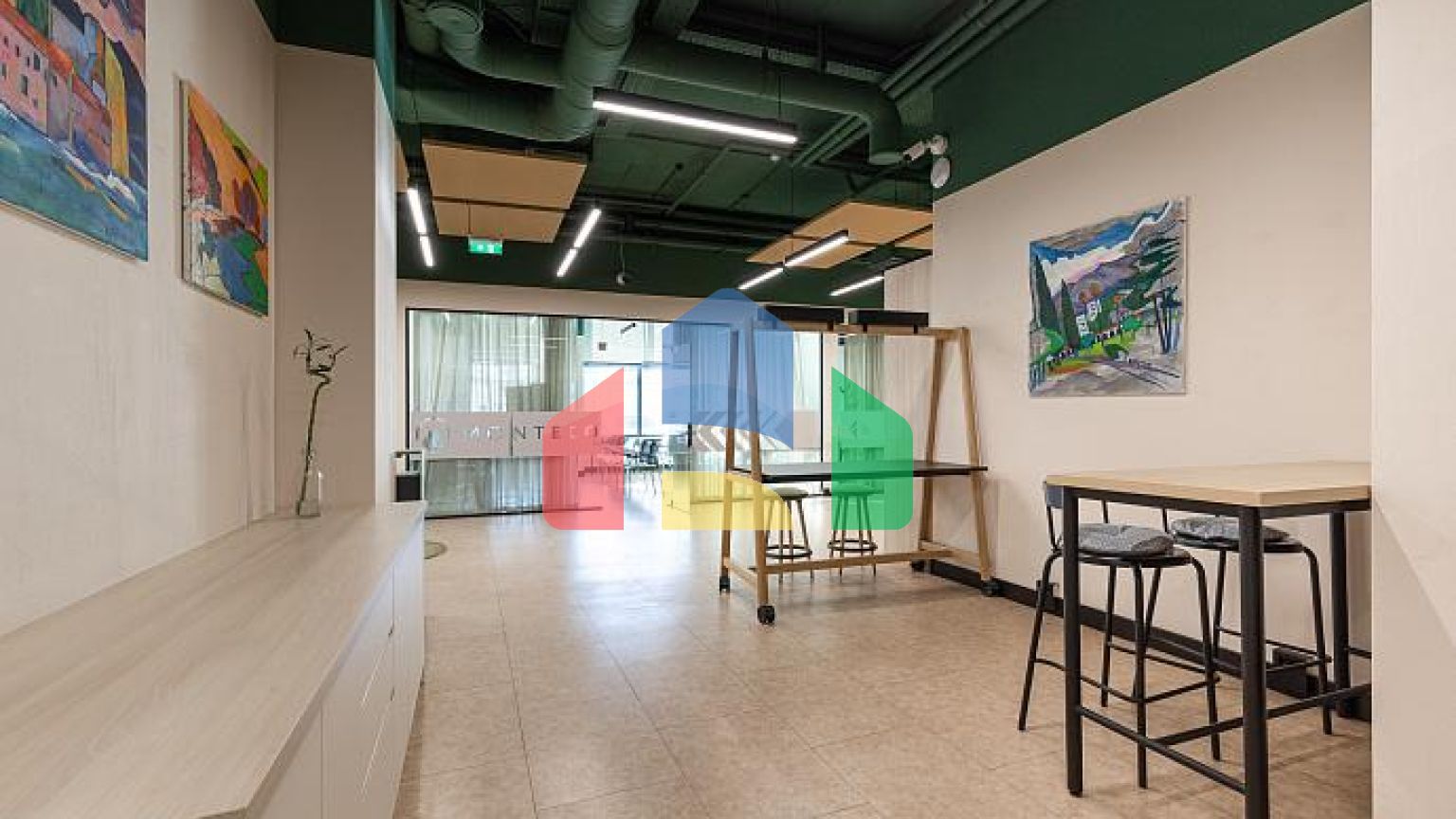 Коммерческое помещение в Будве, 400 м²