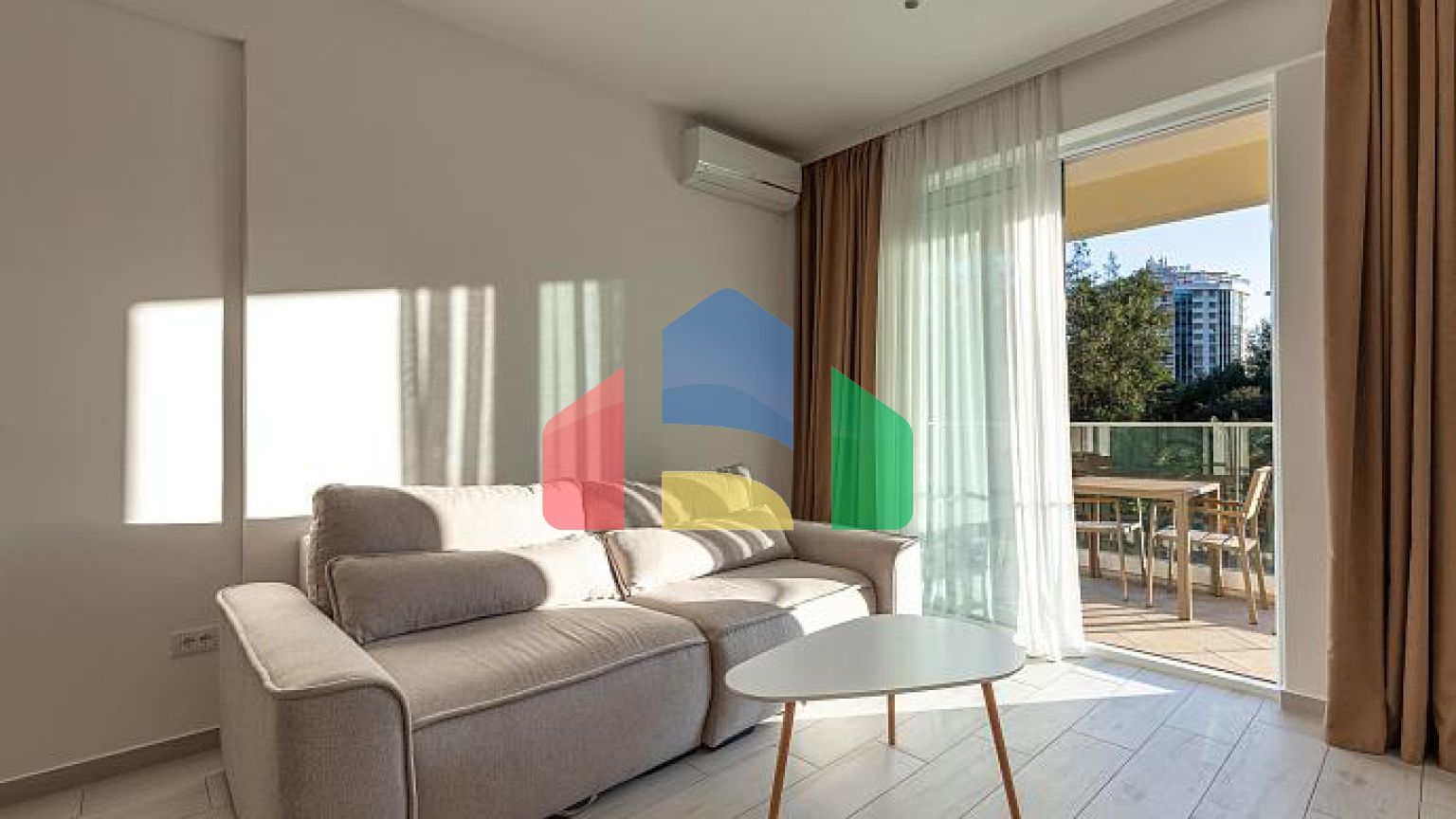 Эксклюзивная продажа совершенно нового отеля в Будве