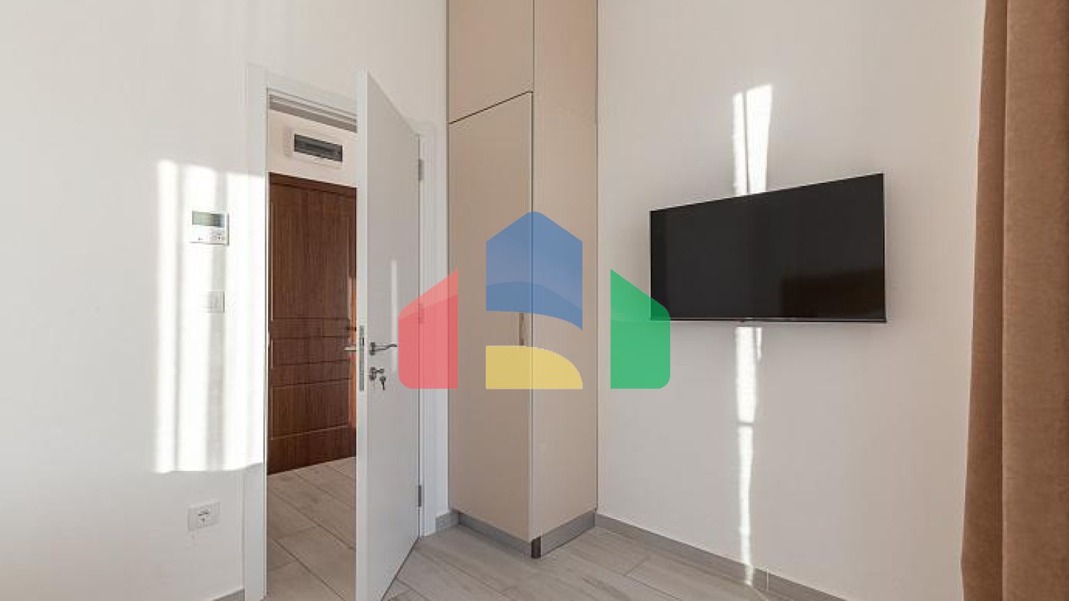 Эксклюзивная продажа совершенно нового отеля в Будве