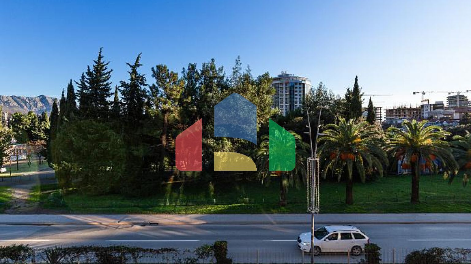 Эксклюзивная продажа совершенно нового отеля в Будве