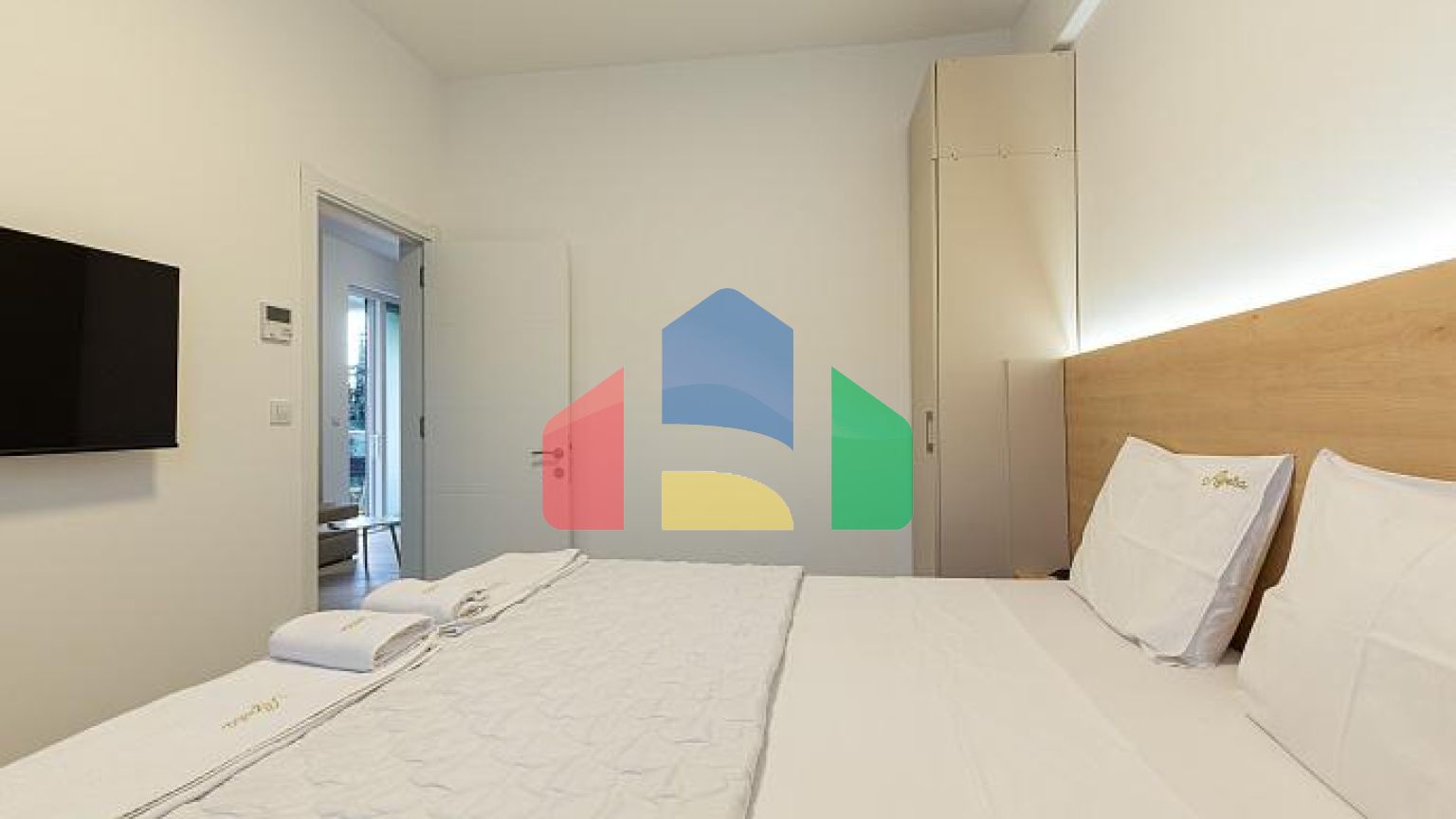 Эксклюзивная продажа совершенно нового отеля в Будве