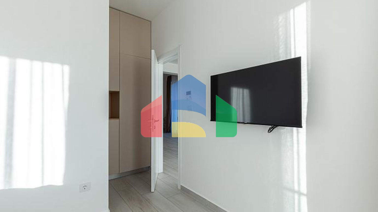 Эксклюзивная продажа совершенно нового отеля в Будве