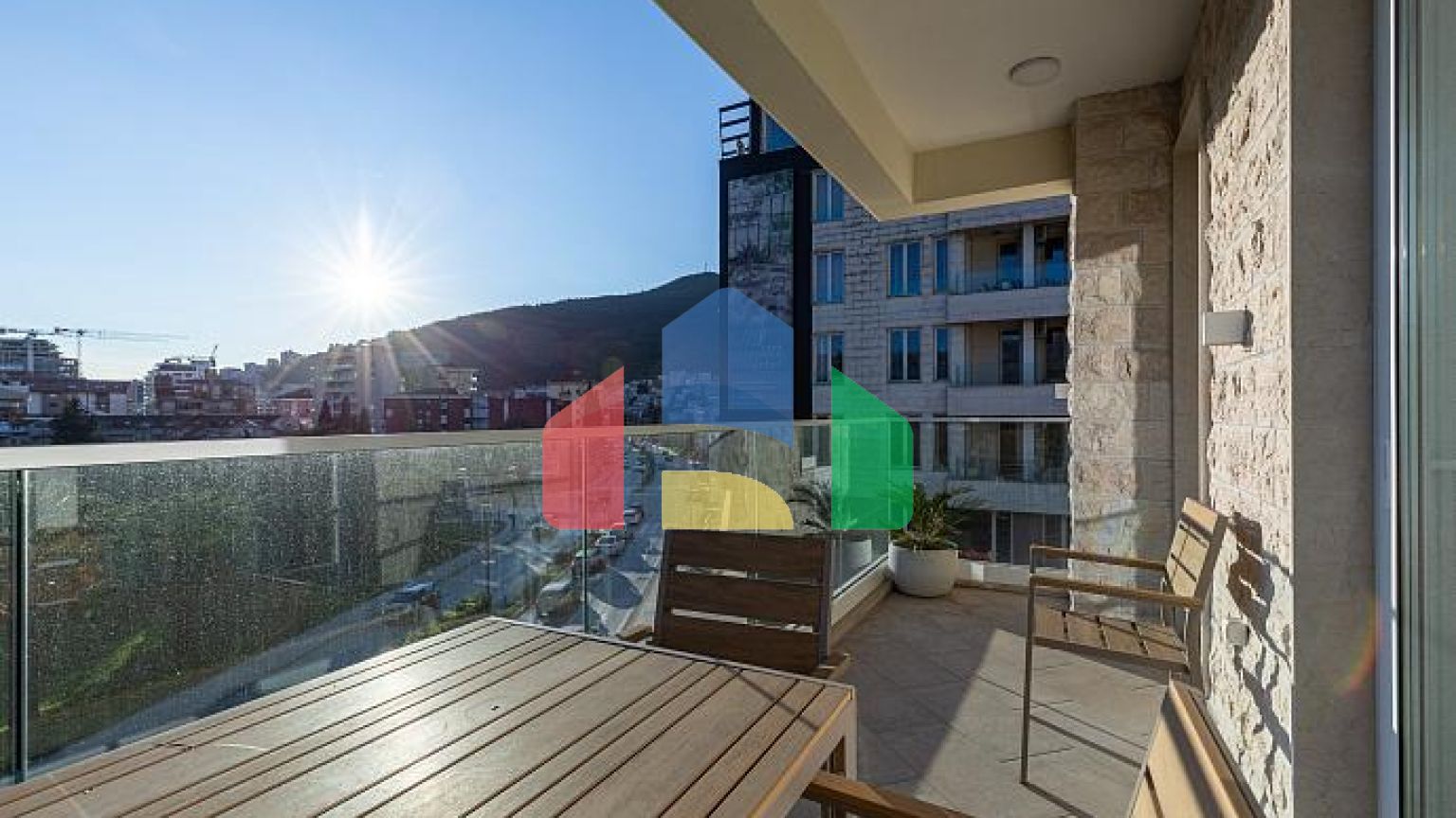 Эксклюзивная продажа совершенно нового отеля в Будве