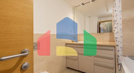 Современная, комфортабельная и полностью оборудованная квартира рядом с пляжем