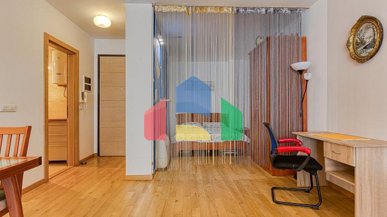 Современная, комфортабельная и полностью оборудованная квартира рядом с пляжем