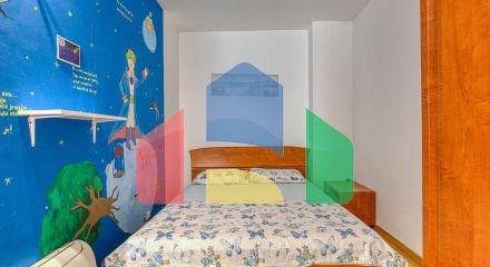 Современная, комфортабельная и полностью оборудованная квартира рядом с пляжем