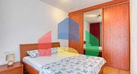 Современная, комфортабельная и полностью оборудованная квартира рядом с пляжем