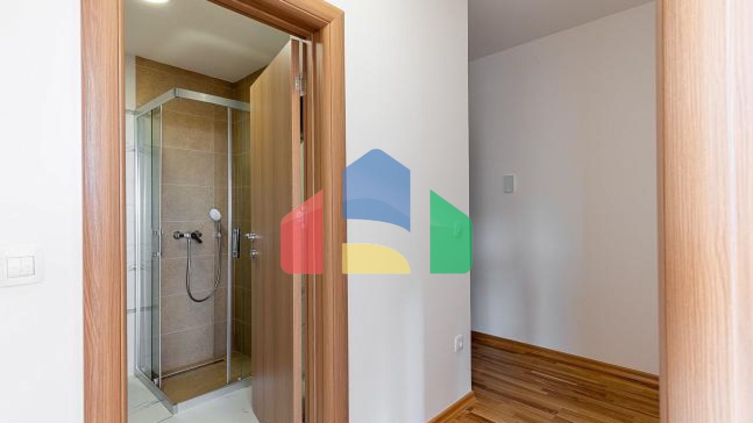 Продается современная однокомнатная квартира в Будве