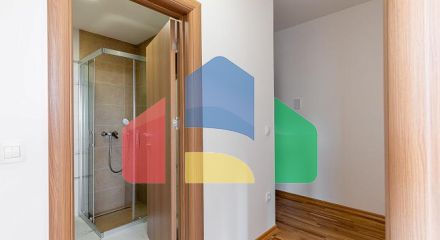 Продается современная однокомнатная квартира в Будве