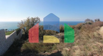 Участок в Будве