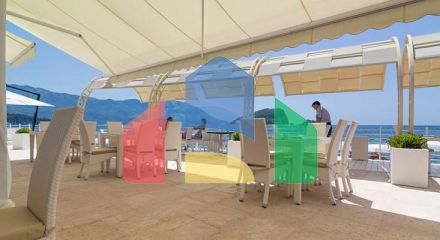 Элитный жилой комплекс в Будве