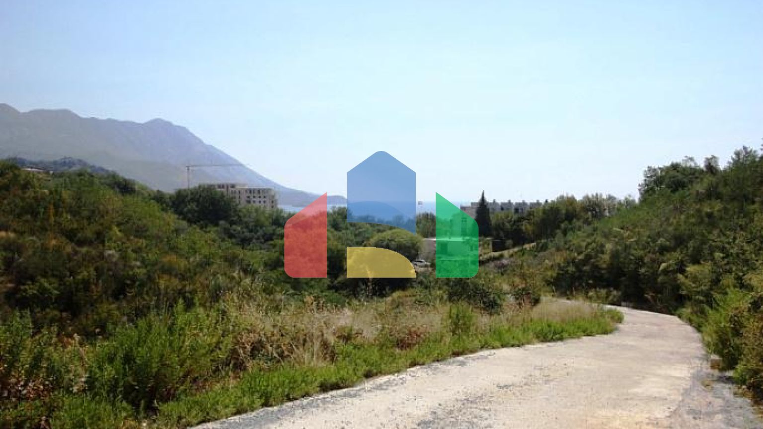 Земельный участок в Бечичи