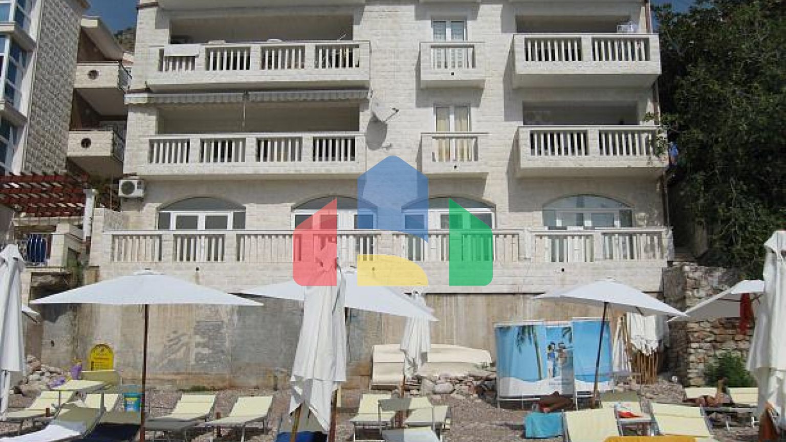 Квартира на берегу моря