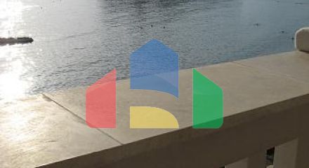 Квартира на берегу моря