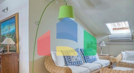 Роскошный дуплекс с видом на море в Будве