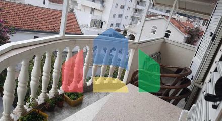 Трехкомнатная квартира в Будве недалеко от центра